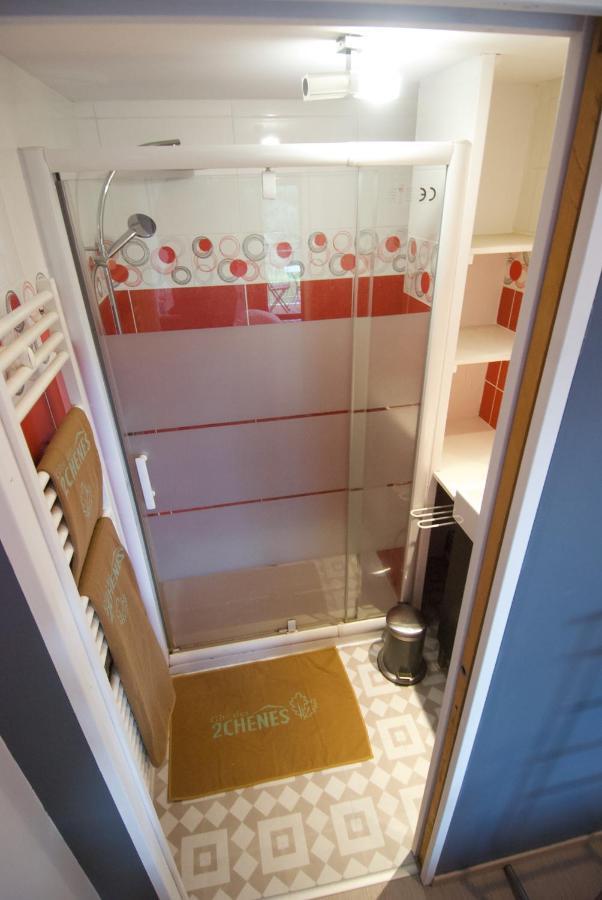 Maison D'Hotes Des 2 Chenes Bessenay Экстерьер фото