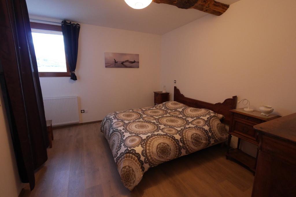 Maison D'Hotes Des 2 Chenes Bessenay Экстерьер фото