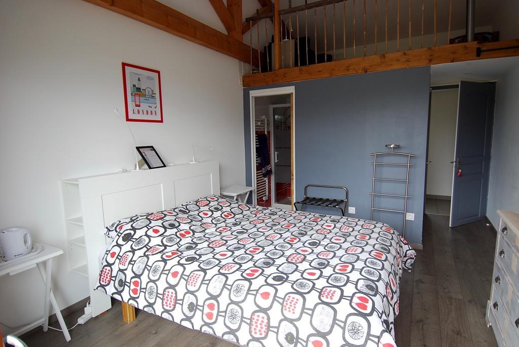 Maison D'Hotes Des 2 Chenes Bessenay Экстерьер фото